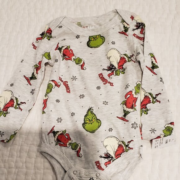NWT: Dr. Suess- The Grinch Christmas Baby Long Sleeve Body Suits 18 months - Picture 3 of 4
